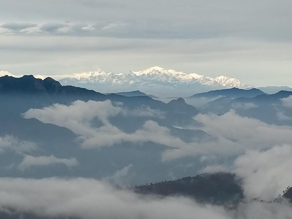 Namastay Himalayas, Kanatal Exteriér fotografie