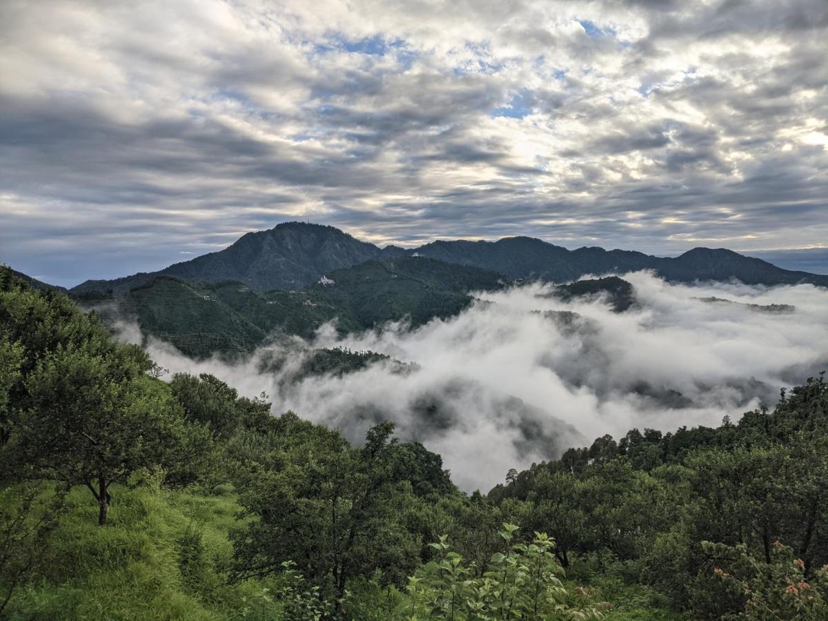 Namastay Himalayas, Kanatal Exteriér fotografie